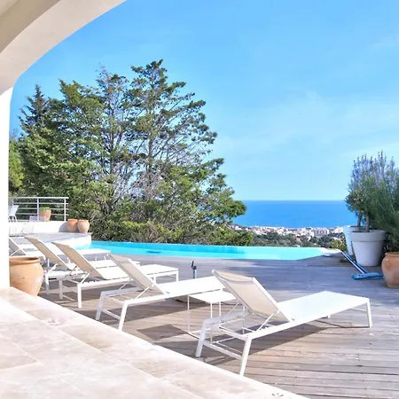 Avec Piscine Mont Saint Clair Villa *